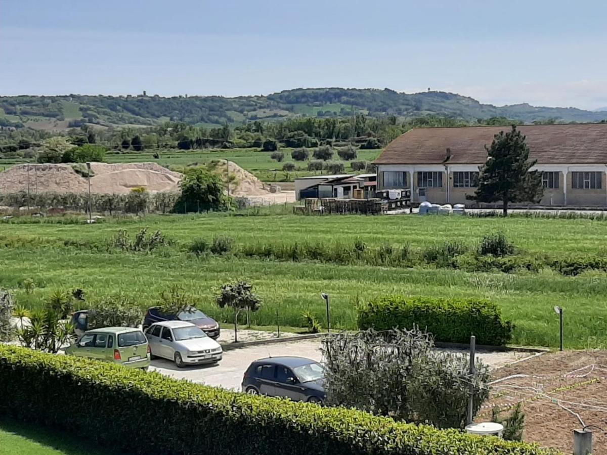 Hotel Casa Vacanza Gioia à Civitanova Marche Extérieur photo